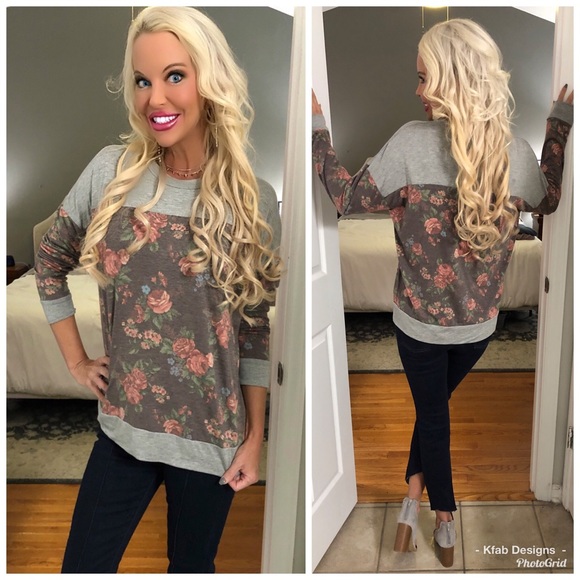 Tops - ❤️LAST 1! Vintage Burgundy Floral Contrast Top!